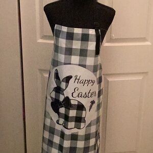 🐰NWT Fun Easter Apron One Size Fits All Makes Perfect Gift 🐰